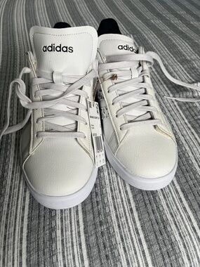 adidas White Low-Top Leather Sneakers with White Heel